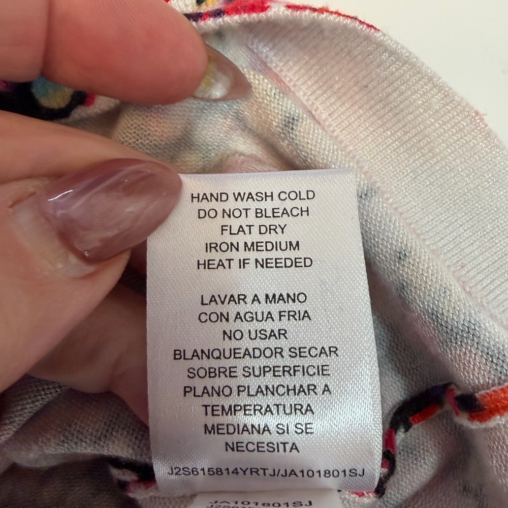 #147  Joseph Beautiful Multicolor Button Down Cardigan, Circular Design. - Picture 9 of 12